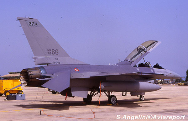 F-16B AM